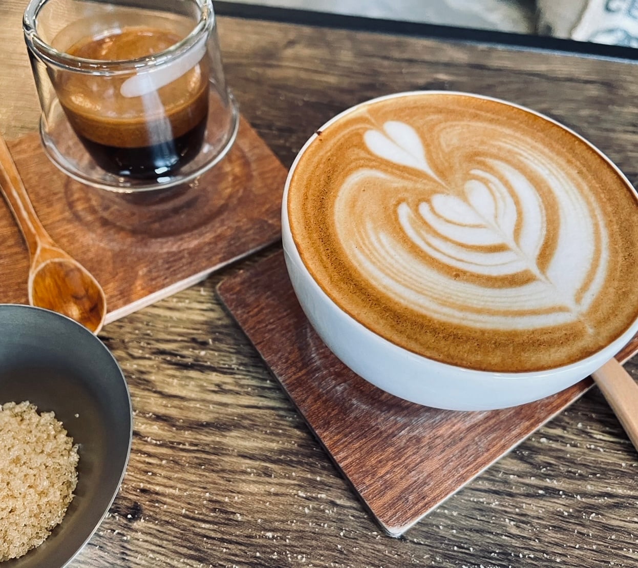 AKAM COFFEE WORKS roastery