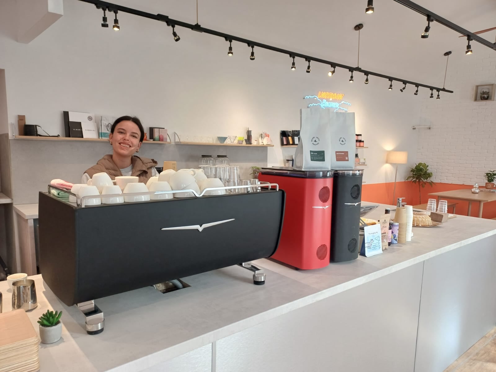 RoastFinder Coffee Lab interior