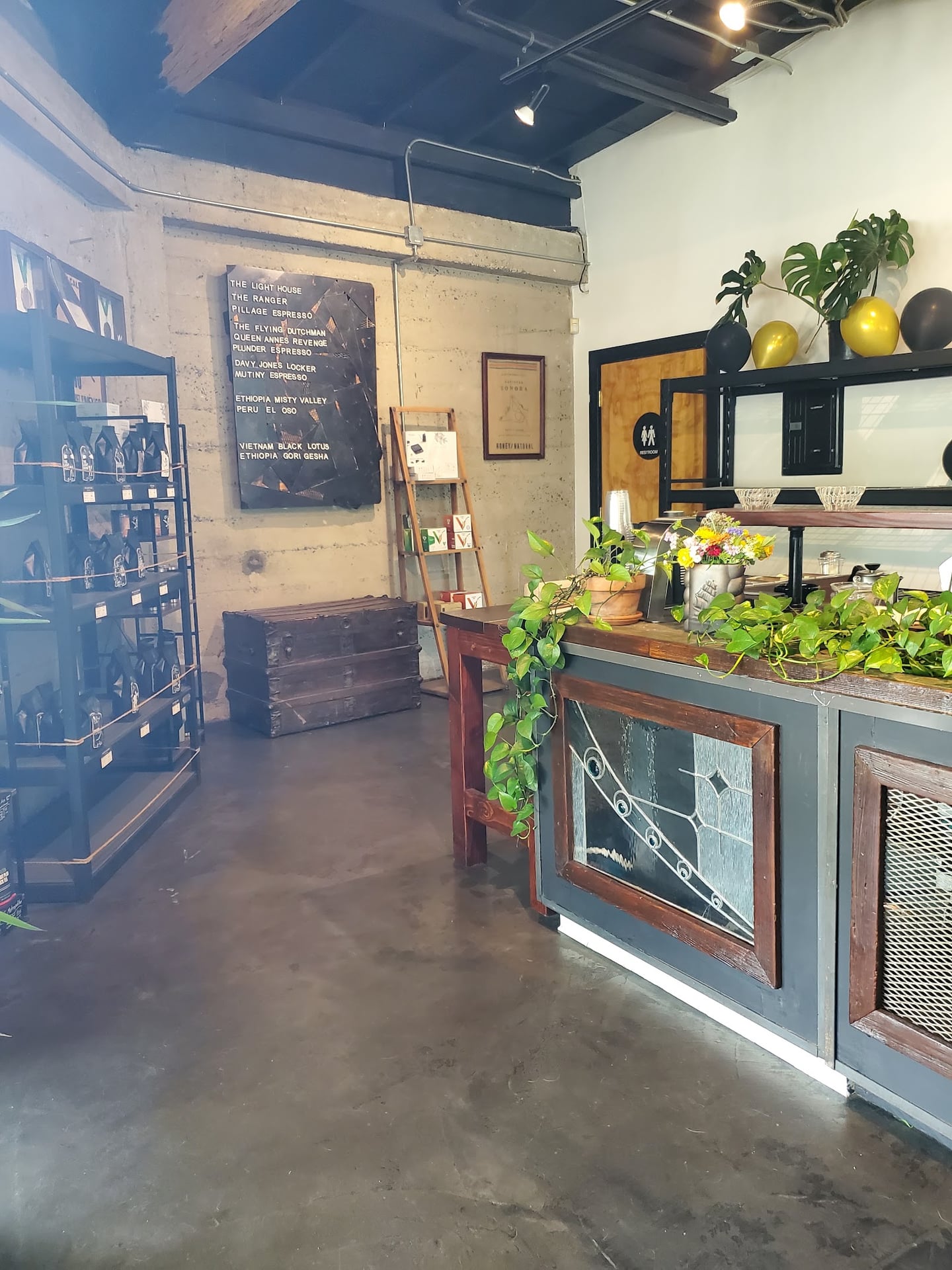 Black Sails Coffee interior