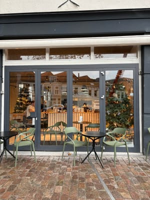 Chatwick Specialty Coffee & Bakery