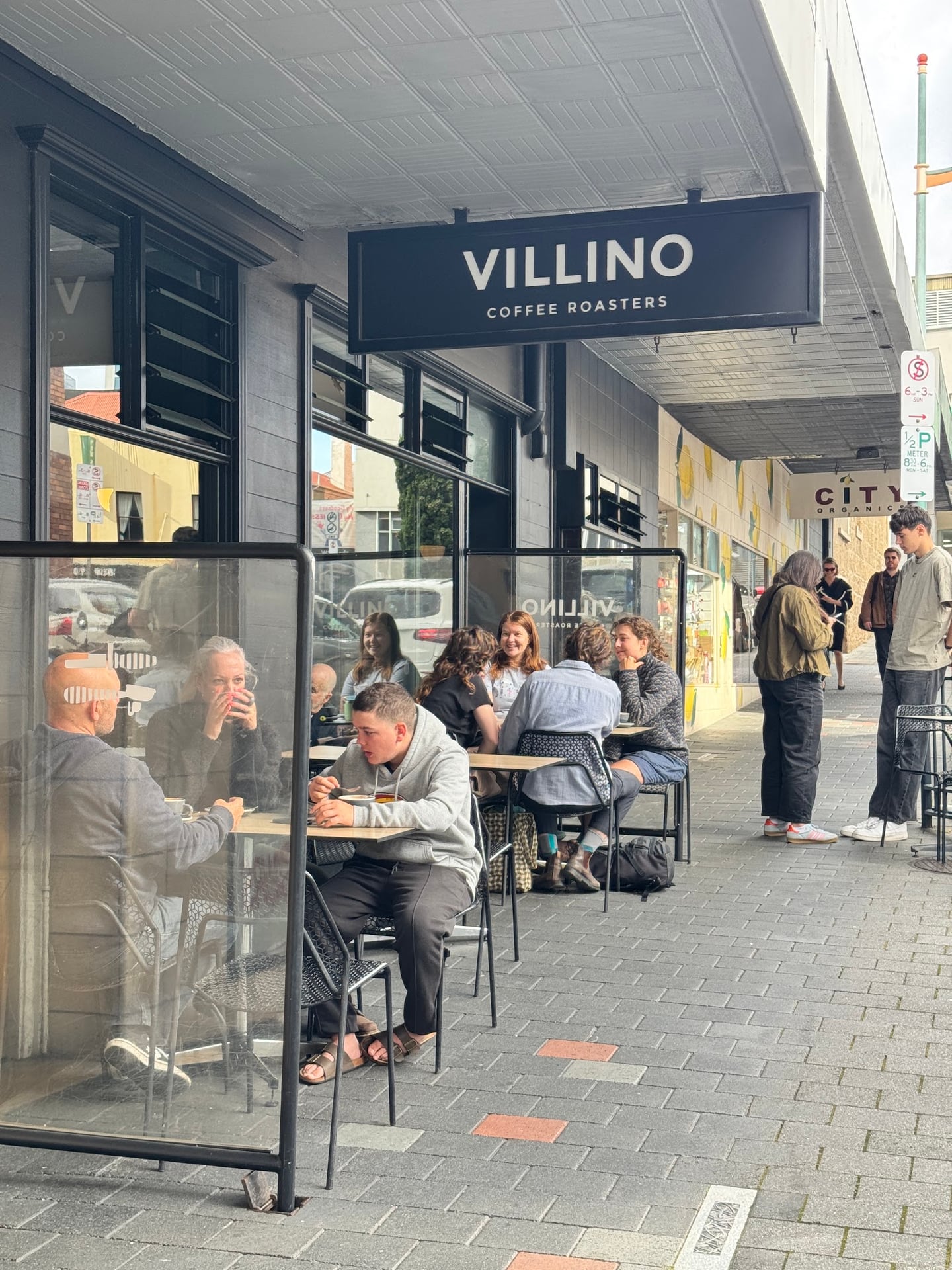 Villino Coffee interior