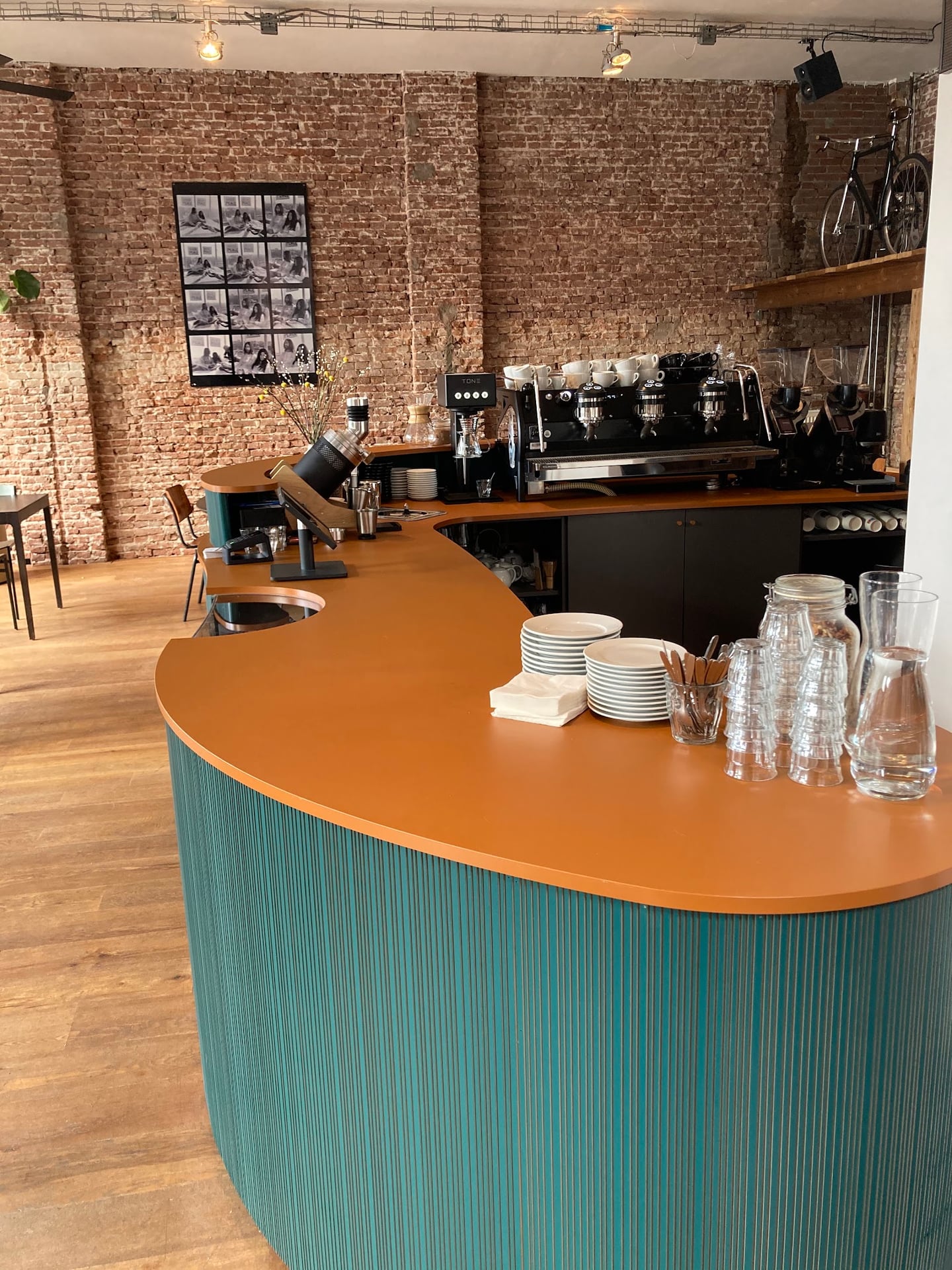 Maeva cafe