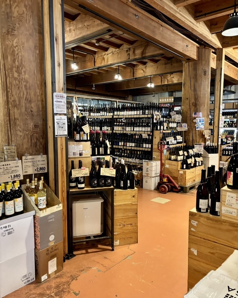 Takamura Wine & Coffee Roasters interior