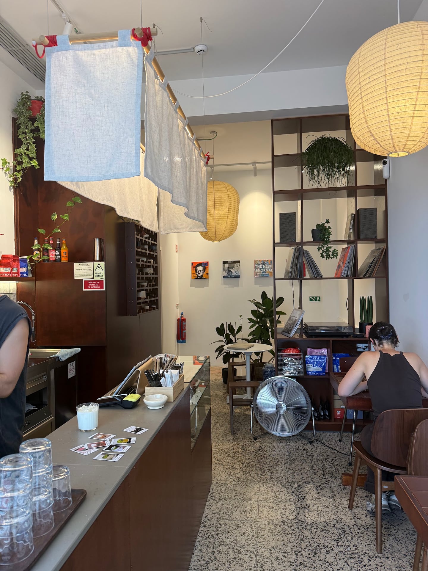 Vol. — specialty coffee, matcha & vinyl