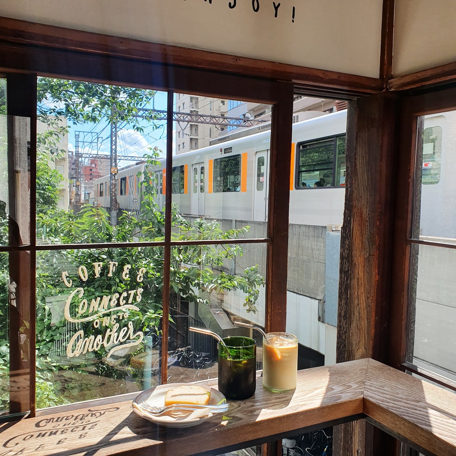 Onibus Coffee interior