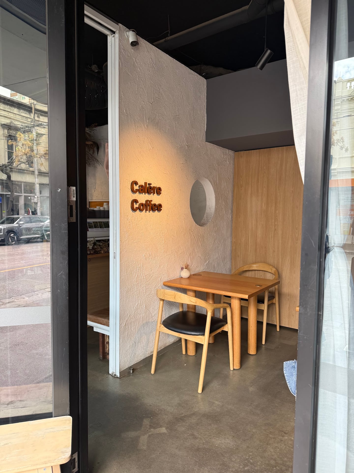 Calēre Coffee interior